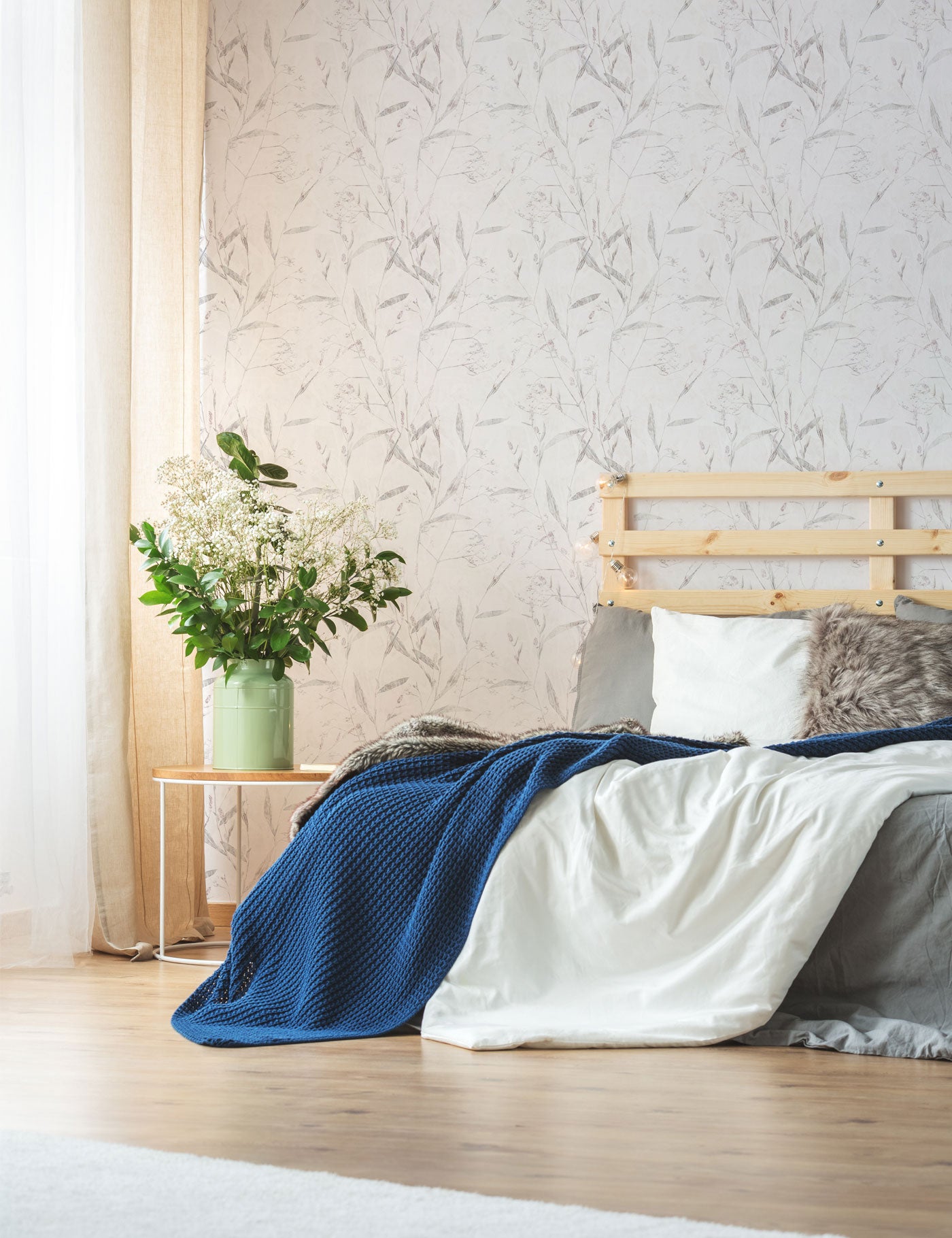 Soft Breeze Wallpaper