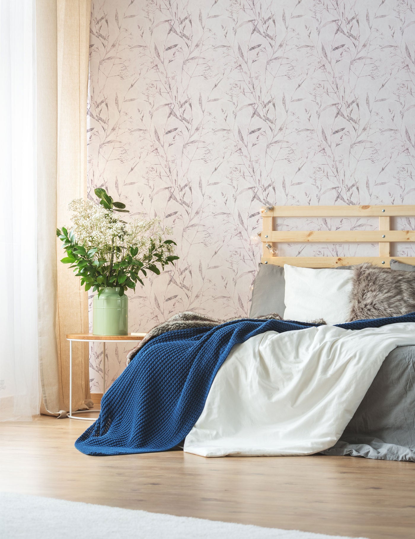 Soft Breeze Wallpaper